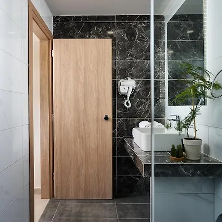 格莱普维恩斯酒店 公寓式酒店 4*