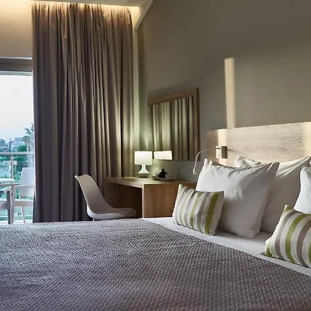 Grapevines 4* Alykanas (Zakynthos)