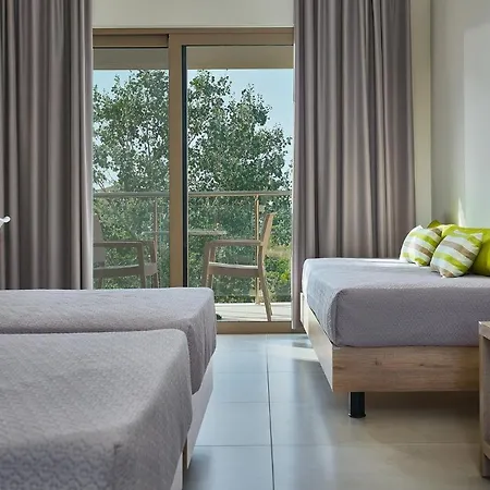 Grapevines 4* Alykanas (Zakynthos)