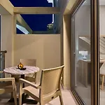 Grapevines 4*