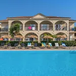 Grapevines 4*