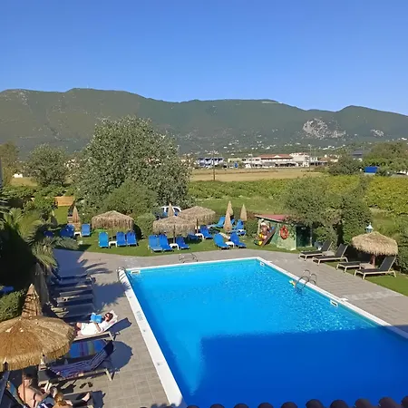 Grapevines Apartmanhotel